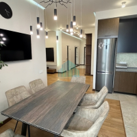  4-комн. квартира, 107 м²

