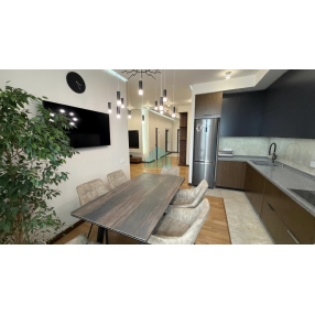  4-комн. квартира, 107 м²

