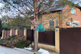 Дом 152,2 м² на участке 6,8 сот.
