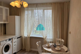 2-к. квартира, 50 м², 4/5 эт.